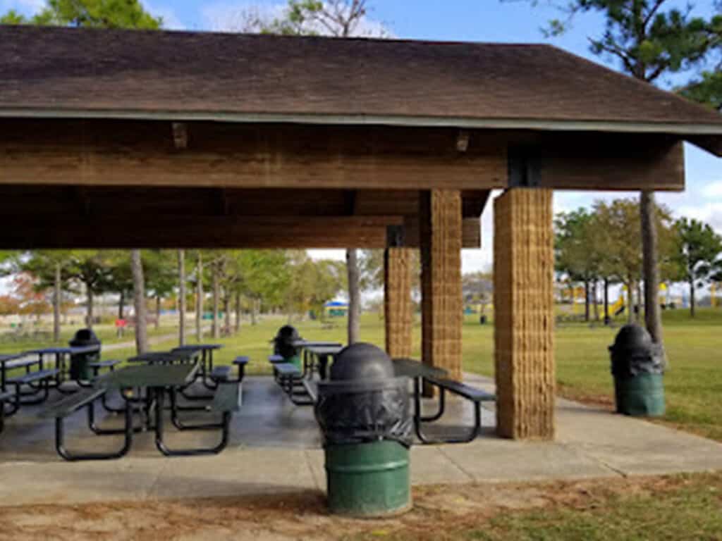 Pearland, TX 23 El Franco Lee Park