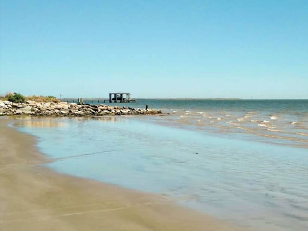 League City, TX 21 El Jardin Beach 1